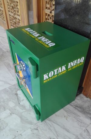 Brankas kotak Amal