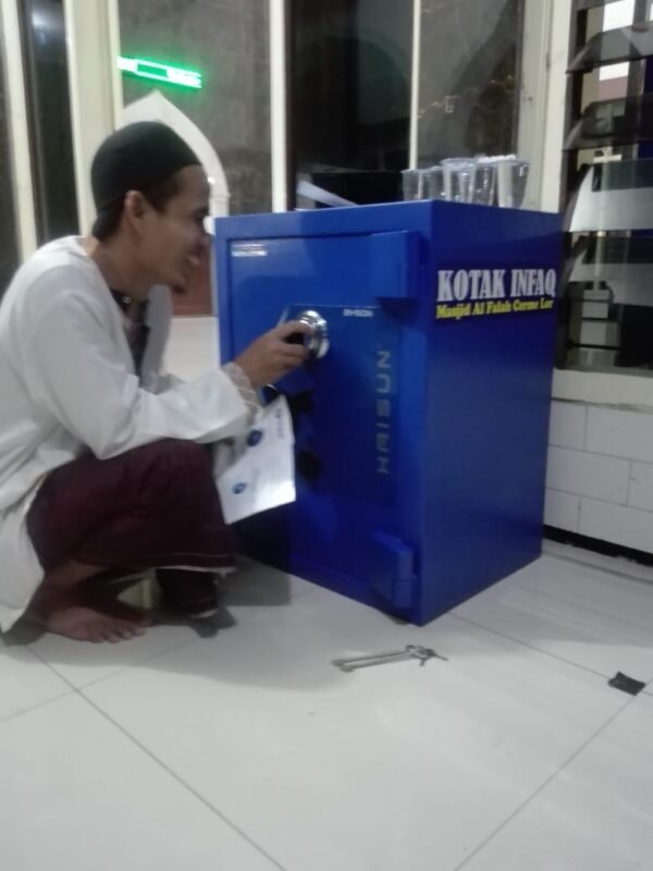 Brankas kotak Amal - Gambar 7